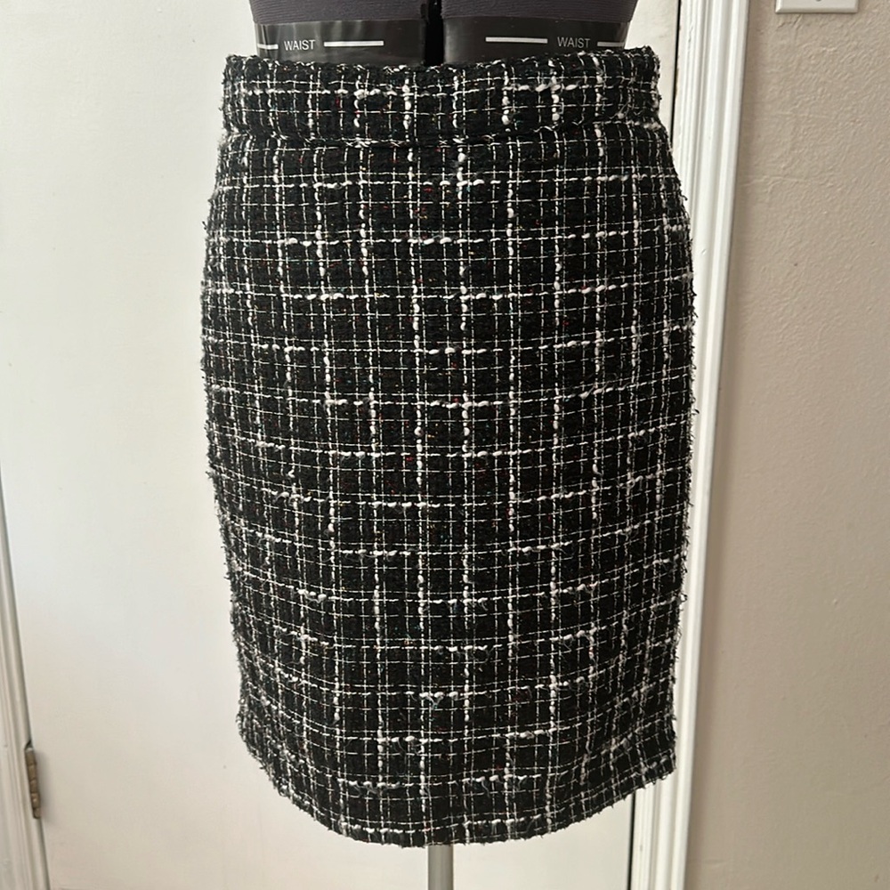 Banana Republic Textured Pencil Skirt